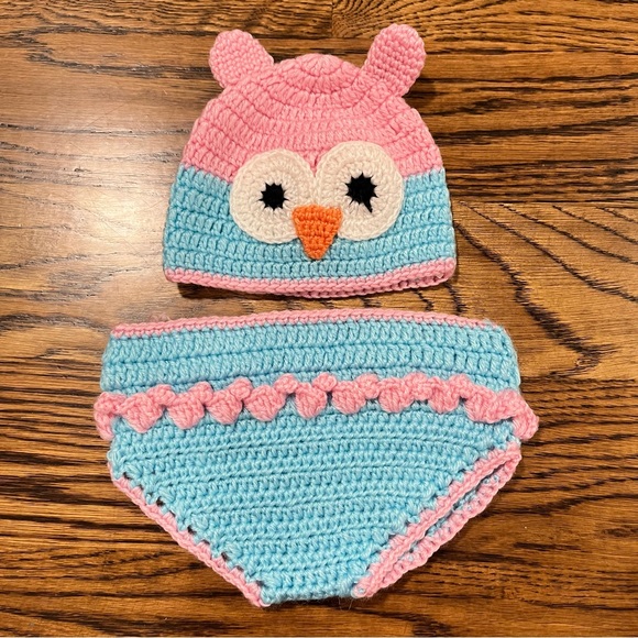 Pink and Blue Owl Crochet Hat and Diaper Cover Set - Picture 1 of 3